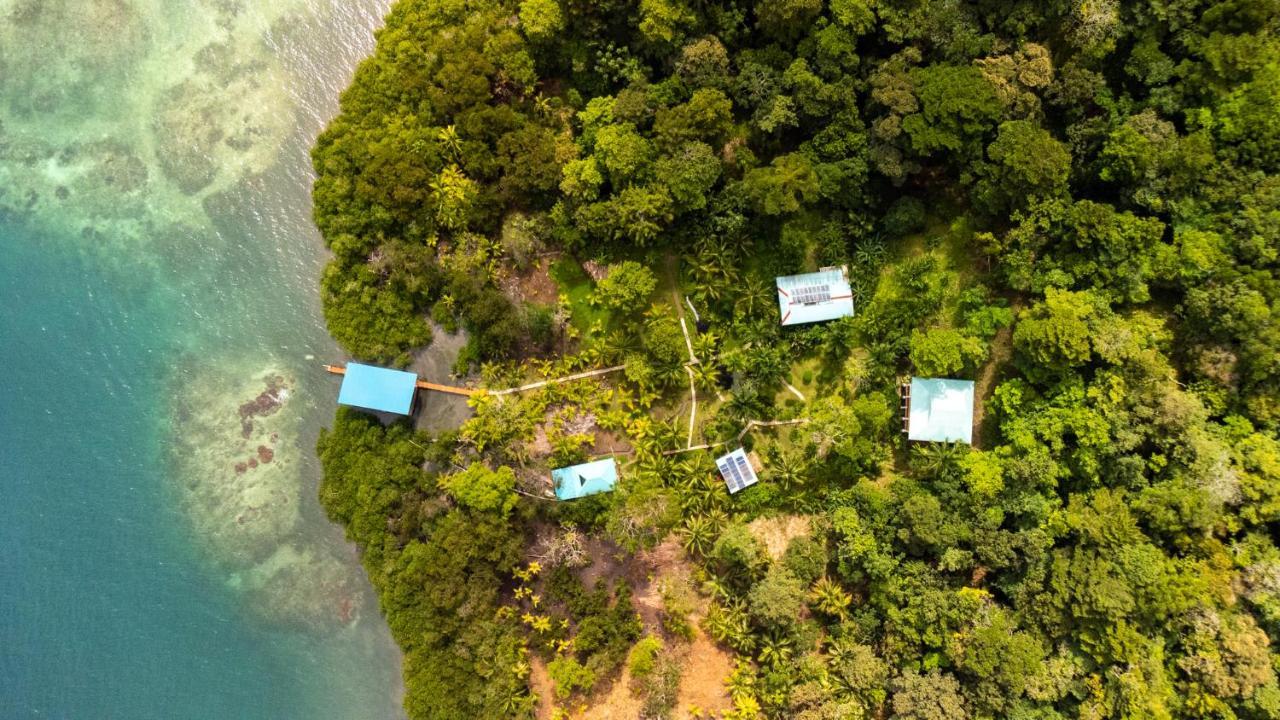 Roam Yoga & Wellness Lodge Bocas del Toro Exterior photo
