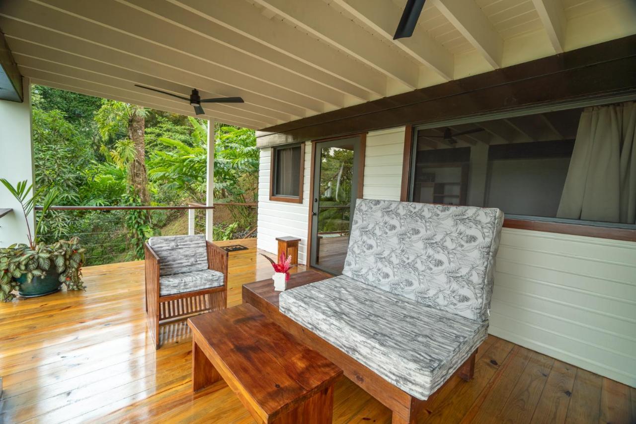 Roam Yoga & Wellness Lodge Bocas del Toro Exterior photo
