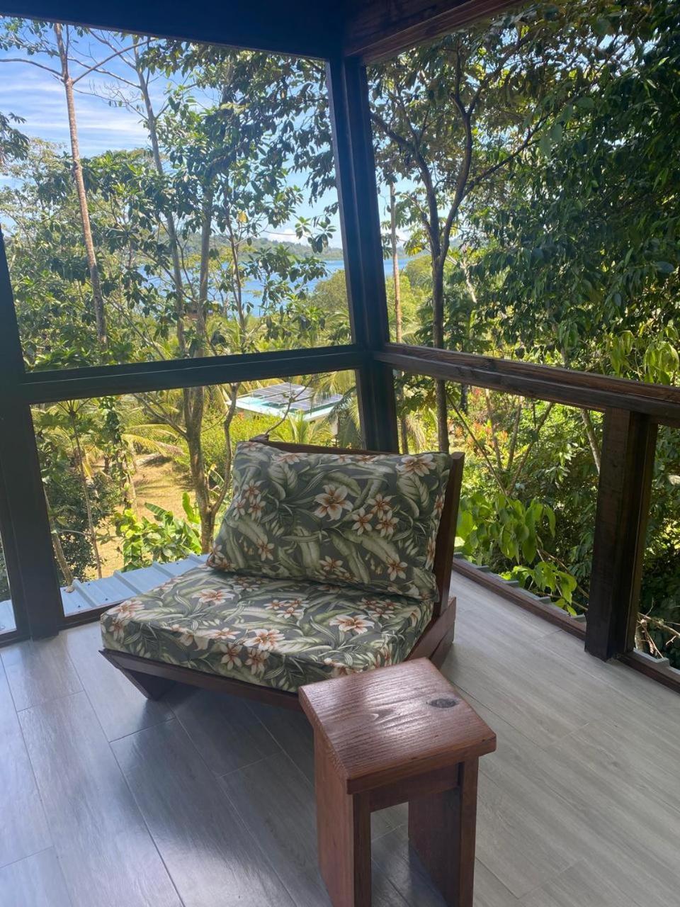 Roam Yoga & Wellness Lodge Bocas del Toro Exterior photo